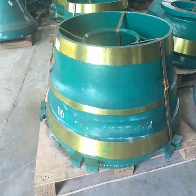 Type de traitement de la coulée Manteau et concave pour les pièces de rechange de concasseur à cônes GP300