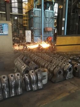 Tête de marteau robuste et durable pour le concasseur d'impact