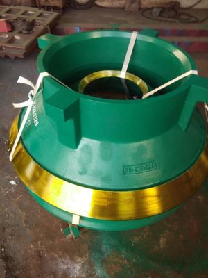 52 SBS Pièces détachées de concasseur à cône Plaquette concave et manteau utilisés pour l'extraction de minerai