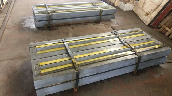 Pièces détachées de concasseur à choc Bar de soufflage en céramique haute chrome avec plaque de doublure Durable et résistant à l'usure