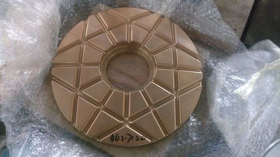 CH660 Plaque d'usure de concasseur à cône d'acier à haute teneur en manganèse pour pièces détachées et pièces d'usure de concasseur