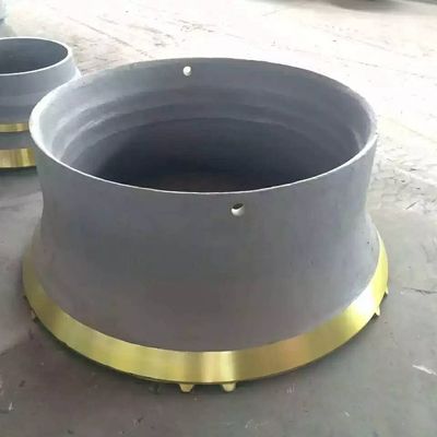 Concave et manteau d'acier à haute teneur en manganèse utilisés dans la machine minière H6800 concasseur à cônes