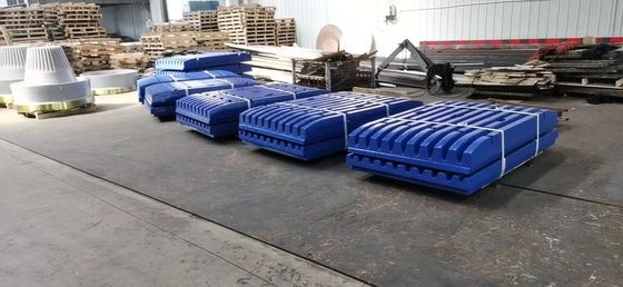 Processus de forgeage Traitement de surface Traitement des plaques de mâchoires de manganèse pour le concasseur C80