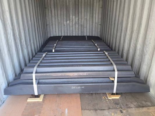 Crusher CJ408 CJ409 Pièces de rechange résistantes à l'usure Plaque de mâchoire fixe pour l'exploitation minière d'énergie