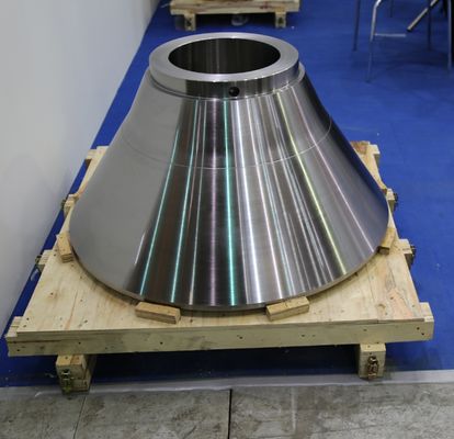 GP220 Assemblage de la tête des pièces de rechange du concasseur de pierre Technologie de pointe pour des résultats optimaux