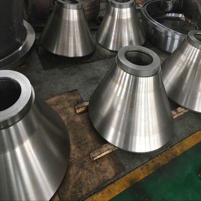 GP220 Assemblage de la tête des pièces de rechange du concasseur de pierre Technologie de pointe pour des résultats optimaux