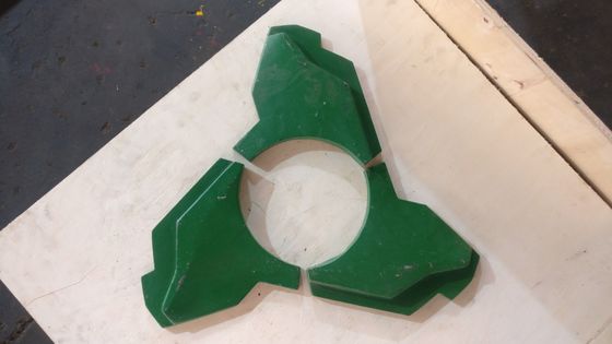 Pièces détachées de fraiseuse VSI de forgeage Plaque d'usure supérieure et inférieure B6150SE 3,21 kg Poids