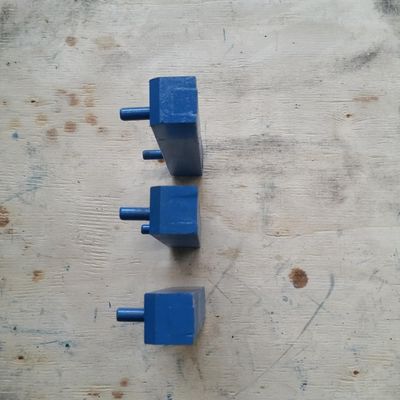 VSI pièces détachées de concasseur à choc Carbide Back up Tip Set CV128 avec revêtement au chrome