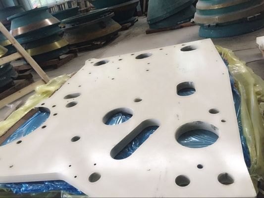 Pièces détachées de concasseur à mâchoires Pièces de concasseur à cône de pierre Pièces de plaque latérale Poids 100 kg