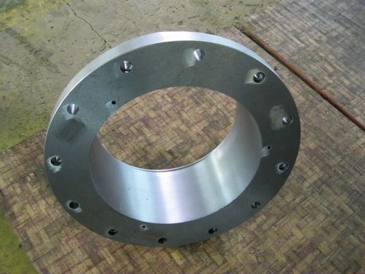 Équipement minier standard pièces de concasseur de pierre concasseur à cône remplacement d'arbre à araignée CH420 430 440 consommable