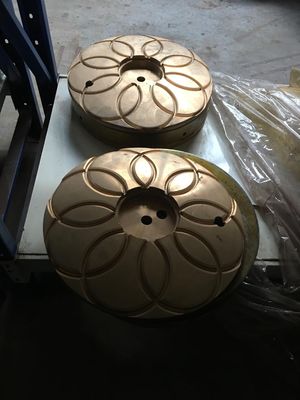 Pièces de concasseur de la série GP en bronze Poussant avec acier à haute teneur en manganèse