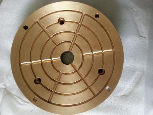 Concasseur de cône de pierre minière pièces détachées en bronze Socket Liner avec dureté HRC58 HRC63